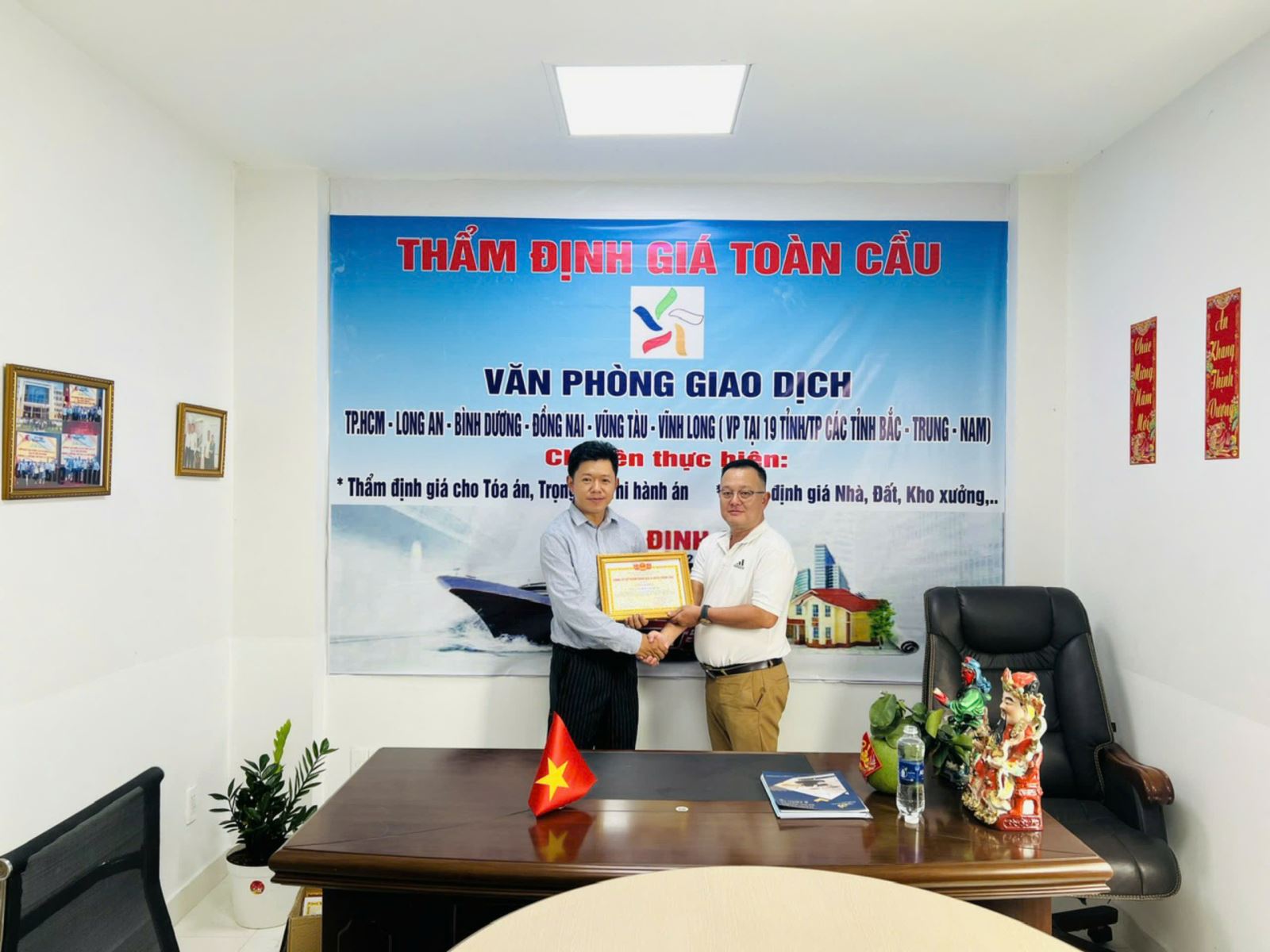 LỂ KÝ KẾT HỢP TÁC GIỮA CTY LUẬT & CTY THẨM ĐỊNH GIÁ TOÀN CẦU