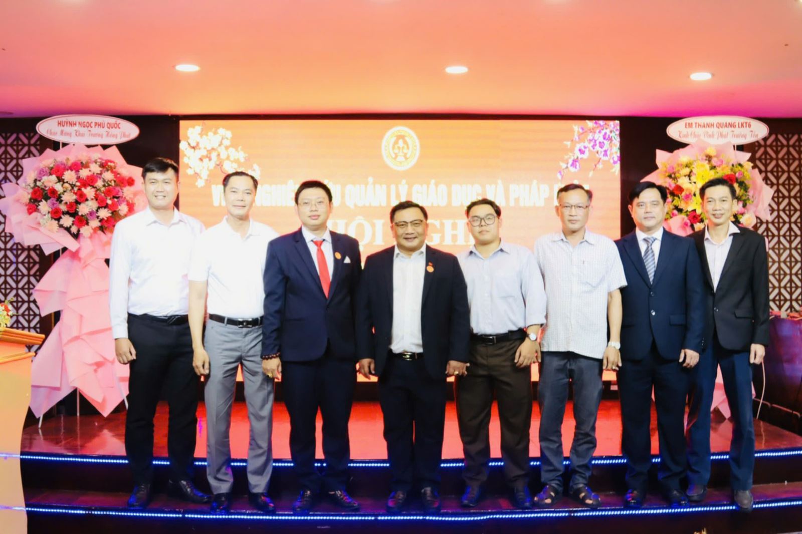 LỄ RA MẮT VIỆN NGHIÊN CỨU QUẢN LÝ GIÁO DỤC & PHÁP LUẬT