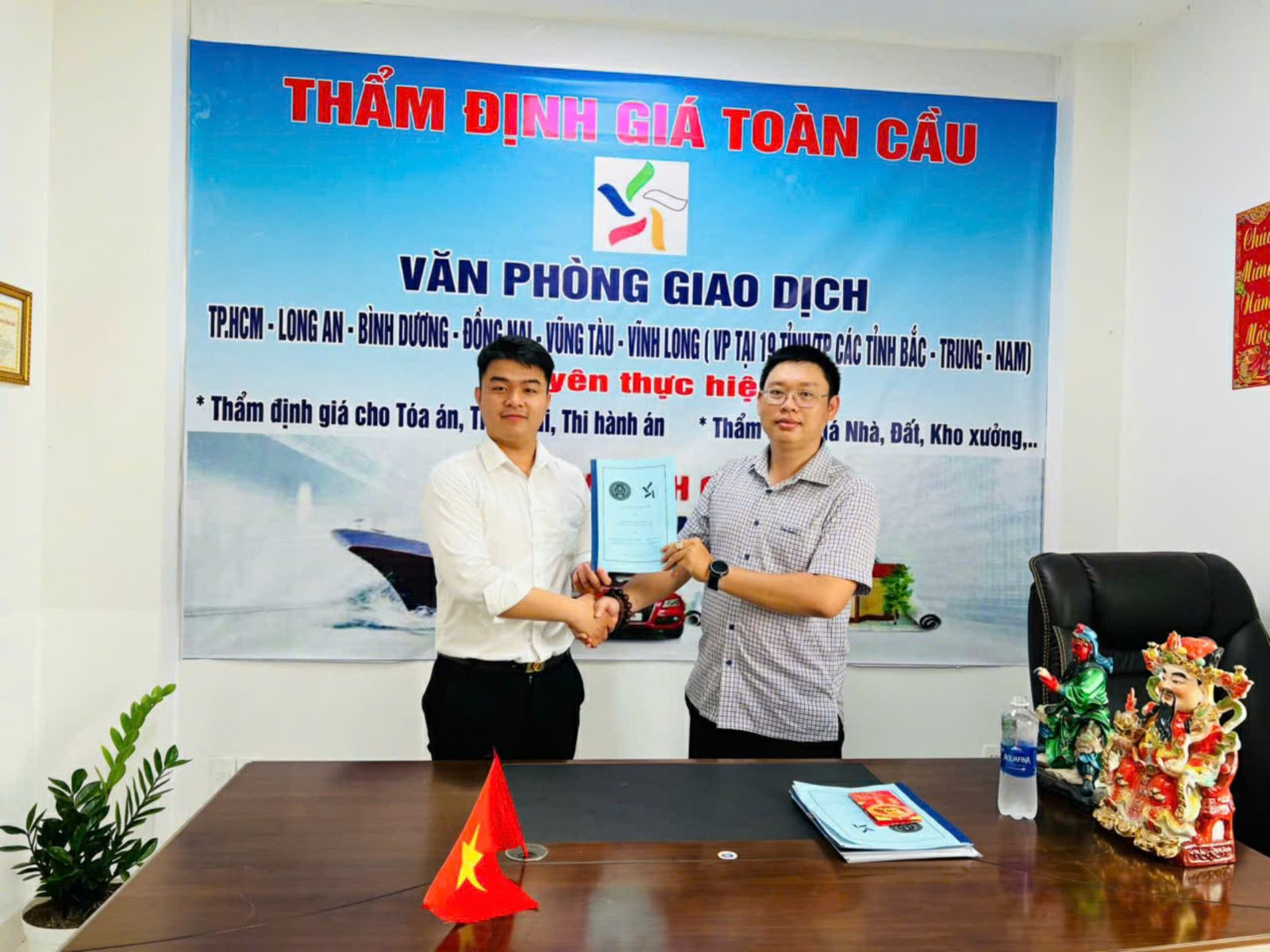 LỂ KÝ KẾT HỢP TÁC GIỮA CTY LUẬT & CTY THẨM ĐỊNH GIÁ TOÀN CẦU